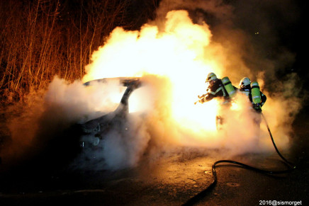 Feu de camionnette à Denges