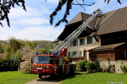 Feu de cheminée à Bussy-Chardonney